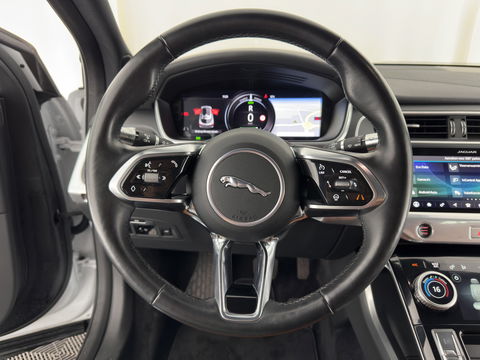 Jaguar I-PACE EV400 HSE 90 kWh {SOH-87%} Aut. *PANO | LUXURY-LEATHER | FULL-LED | MEMORY-PACK | MERIDIAN-AUDIO | DIGI-COCKPIT | KEYLESS | NAVI-FULLMAP | ECC | HEATED-COMFORTSEATS | PDC | HEAD-UP | CAMERA | CRUISE | LANE-ASSIST | 20'
