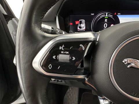 Jaguar I-PACE EV400 HSE 90 kWh {SOH-87%} Aut. *PANO | LUXURY-LEATHER | FULL-LED | MEMORY-PACK | MERIDIAN-AUDIO | DIGI-COCKPIT | KEYLESS | NAVI-FULLMAP | ECC | HEATED-COMFORTSEATS | PDC | HEAD-UP | CAMERA | CRUISE | LANE-ASSIST | 20'