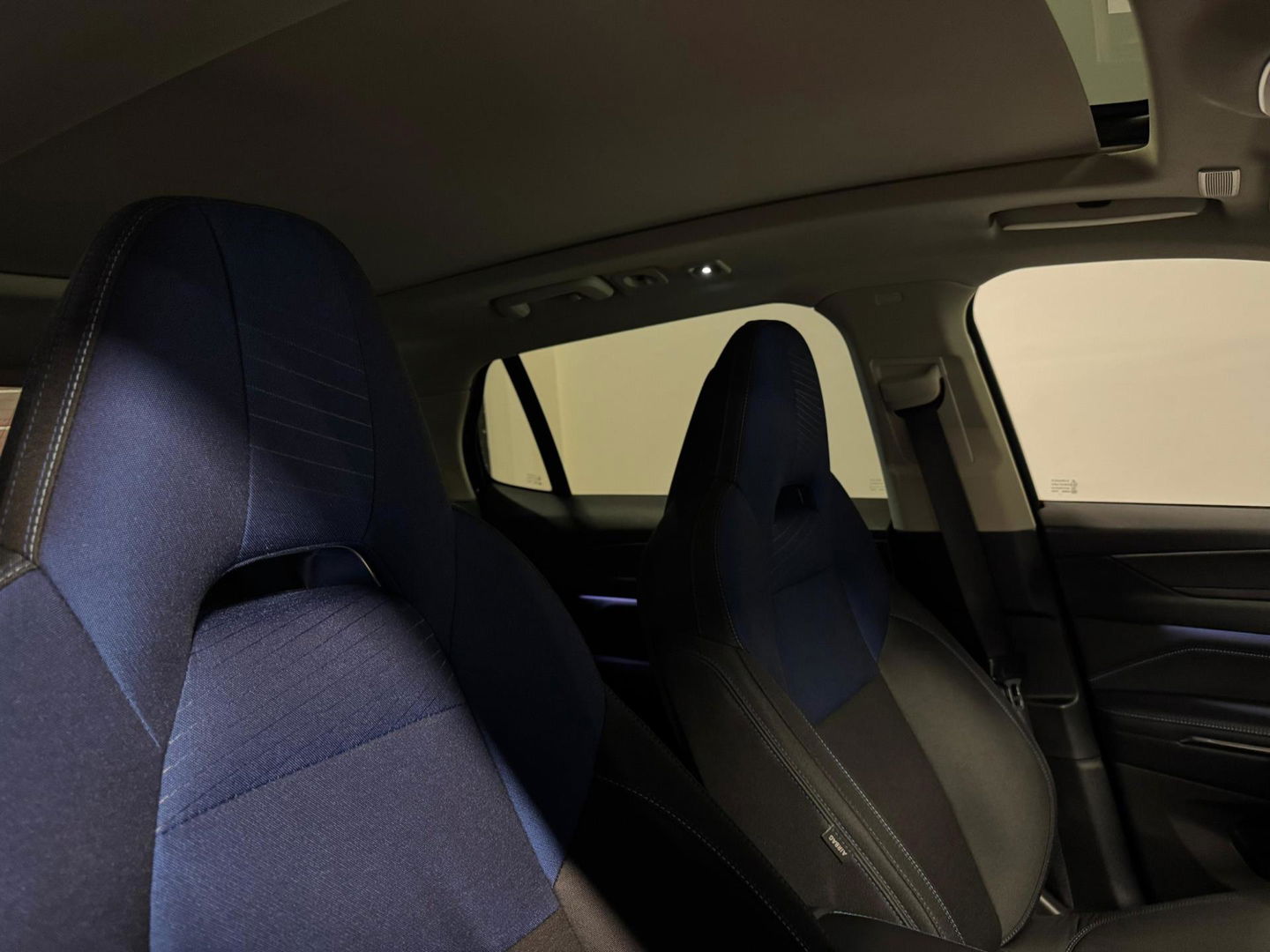 Lynk & Co 01 1.5 PANO KEYLESS CAM