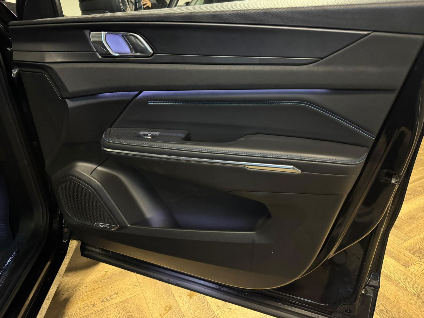 Lynk & Co 01 1.5 PANO KEYLESS CAM