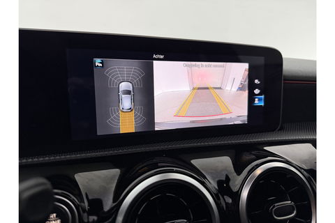 Mercedes-Benz A-Klasse 180 AMG | NAP |  Pano | Virtual | Camera | LED | Navigatie | Stoelverwarming