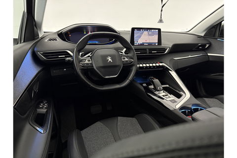 Peugeot 5008 1.2 PureTech Avantage | 7-zits | Pano | 360° | Sfeerverl. | Trekhaak | Carplay | LED | NAP