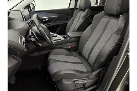Peugeot 5008 1.2 PureTech Avantage | 7-zits | Pano | 360° | Sfeerverl. | Trekhaak | Carplay | LED | NAP
