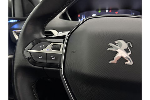 Peugeot 5008 1.2 PureTech Avantage | 7-zits | Pano | 360° | Sfeerverl. | Trekhaak | Carplay | LED | NAP