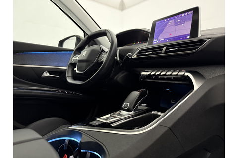 Peugeot 5008 1.2 PureTech Avantage | 7-zits | Pano | 360° | Sfeerverl. | Trekhaak | Carplay | LED | NAP
