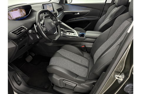 Peugeot 5008 1.2 PureTech Avantage | 7-zits | Pano | 360° | Sfeerverl. | Trekhaak | Carplay | LED | NAP