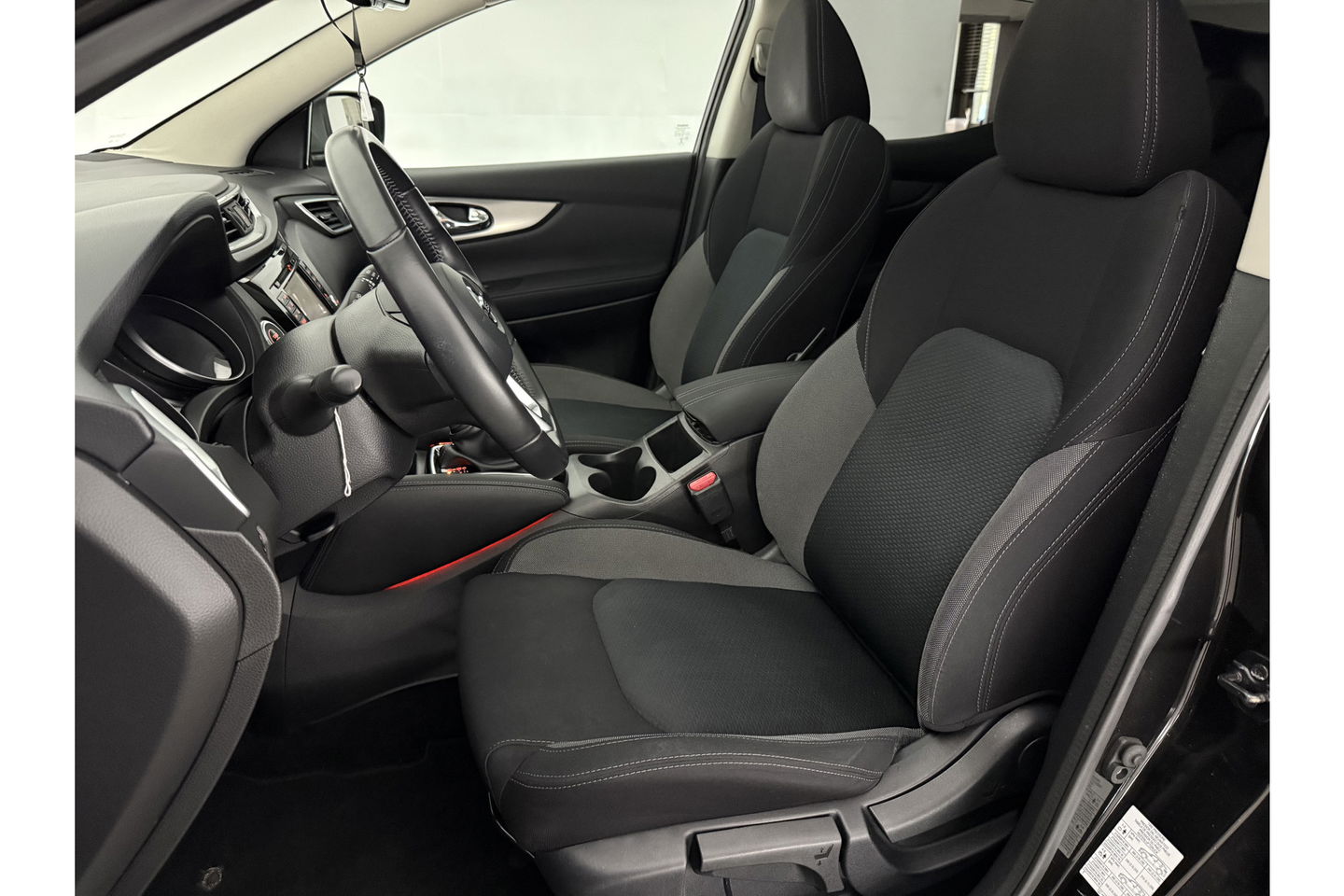 Nissan QASHQAI 1.2 N-Connecta | Pano | LED | 360° | Cruisecontrol | Navigatie | NAP