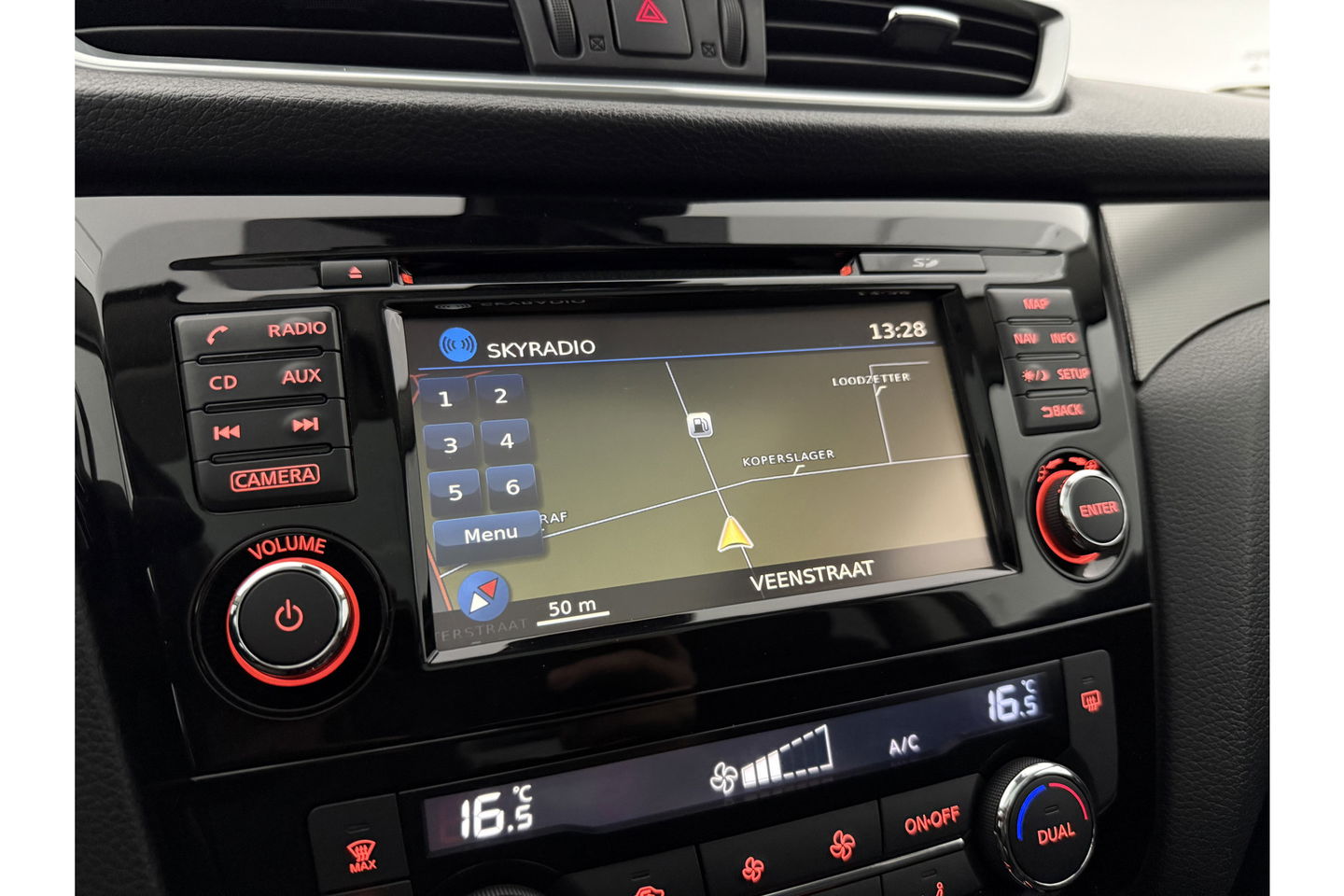Nissan QASHQAI 1.2 N-Connecta | Pano | LED | 360° | Cruisecontrol | Navigatie | NAP