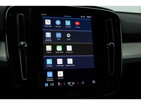 Volvo XC40 B3 Plus Black Edition | Adapt. Cruise | Harman Kardon | 360cam | Pixel LED | Stoel- Stuurverw. | 20''