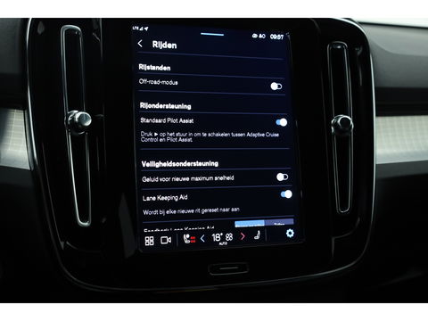 Volvo XC40 B3 Plus Black Edition | Adapt. Cruise | Harman Kardon | 360cam | Pixel LED | Stoel- Stuurverw. | 20''