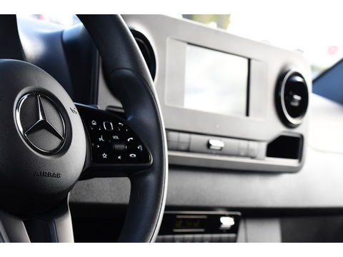 Mercedes-Benz Sprinter 315 1.9 CDI L2H1 FWD Black Edition DEMO! Cruise, Carplay, multimedia, Automaat, 150pk, 3 Zits, Uniek!
