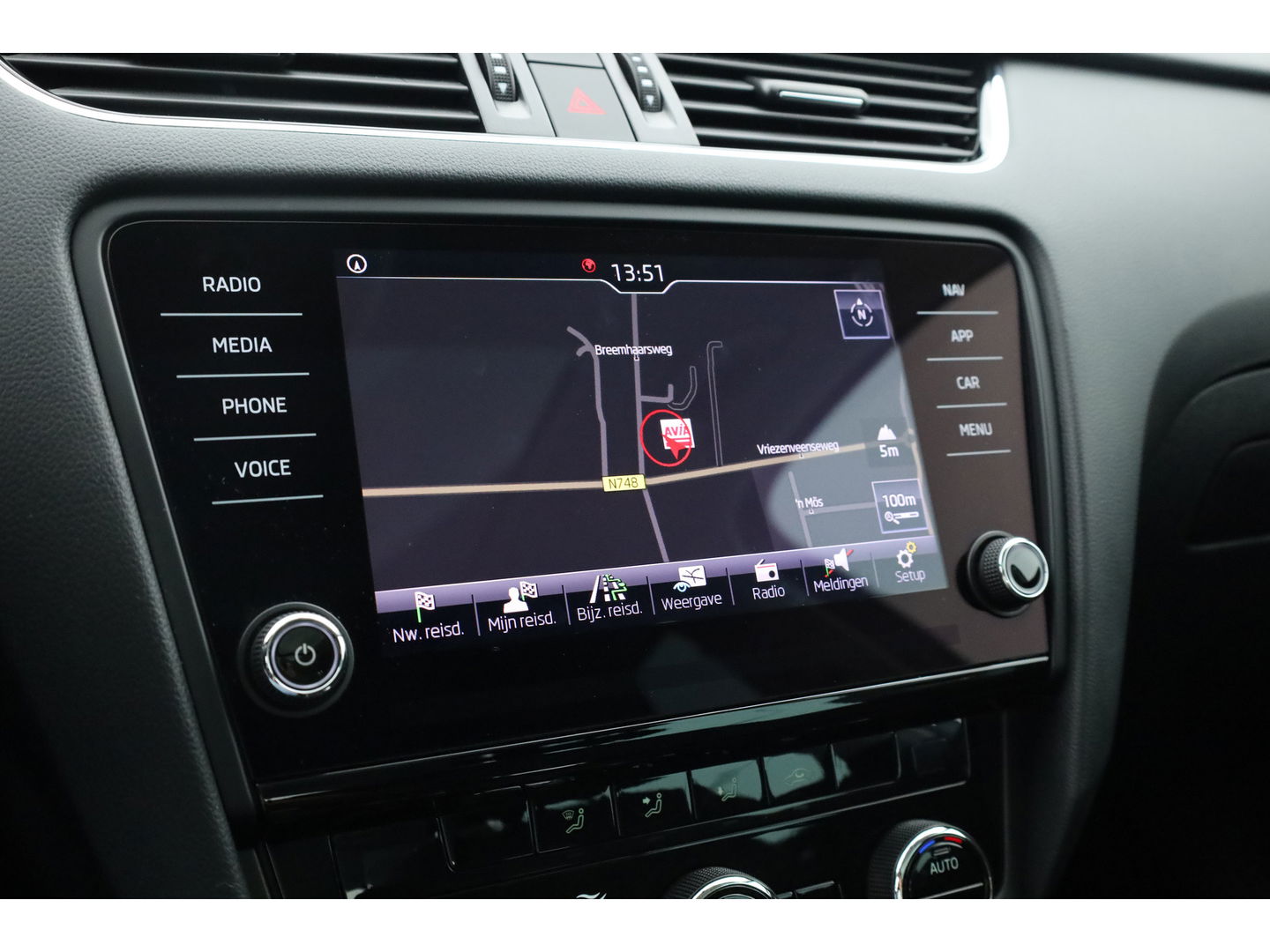Škoda Octavia Combi 1.5 TSI Greentech Business DSG | Pano | Keyless | Navi | Apple Carplay | Camera | Trekhaak