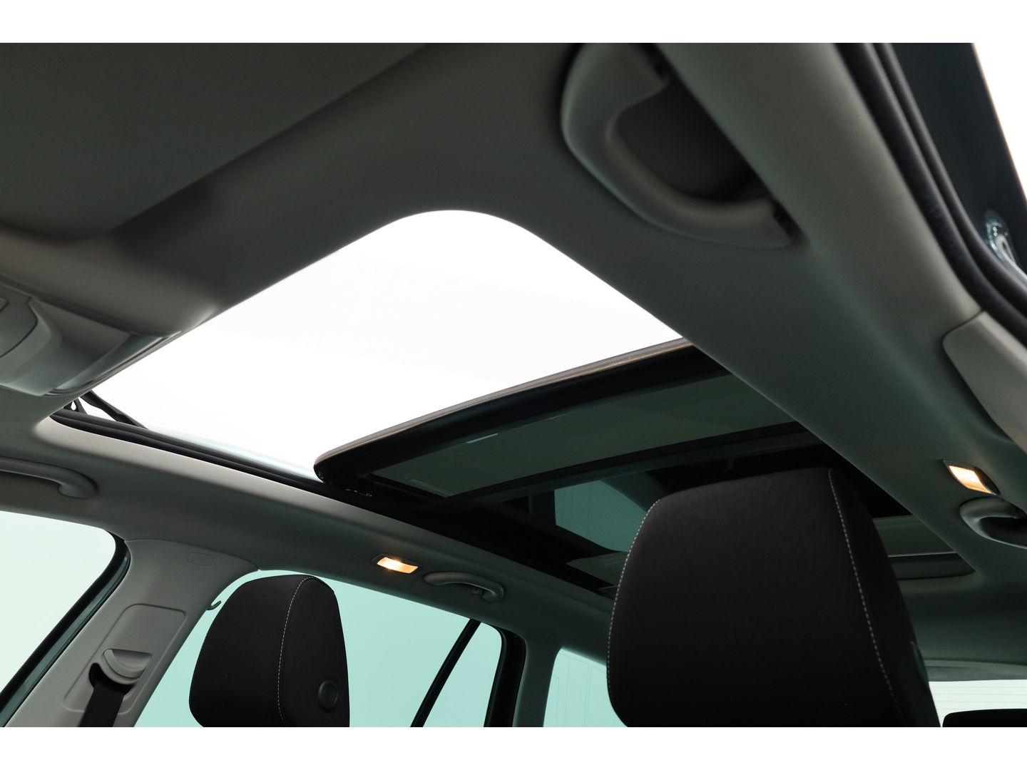 Škoda Octavia Combi 1.5 TSI Greentech Business DSG | Pano | Keyless | Navi | Apple Carplay | Camera | Trekhaak