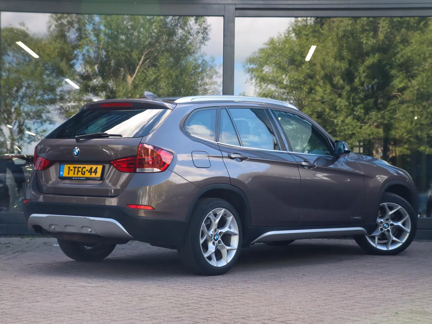 BMW X1 sDrive20i Chrome Line Automaat Trekhaak Xenon