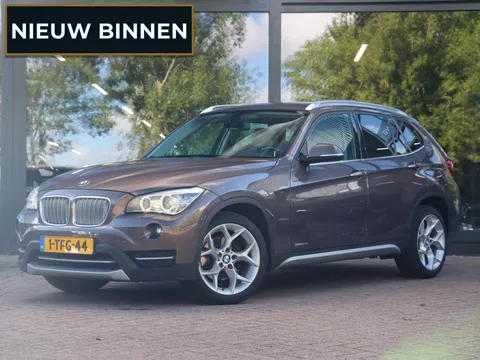 BMW X1 sDrive20i Chrome Line Automaat Trekhaak Xenon