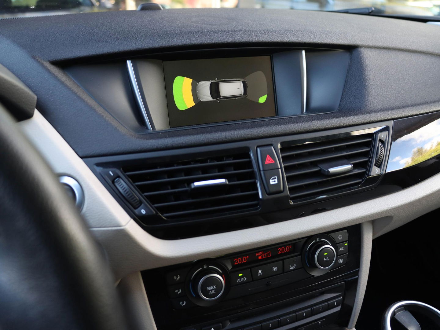 BMW X1 sDrive20i Chrome Line Automaat Trekhaak Xenon