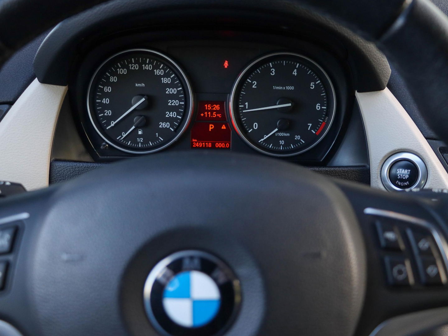 BMW X1 sDrive20i Chrome Line Automaat Trekhaak Xenon