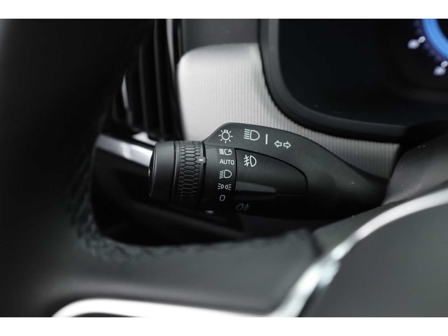 Volvo S90 T8 Recharge Plus Dark | Luchtvering | Schuifdak | Harman Kardon | 360cam | Memory seats | Pilot Assist
