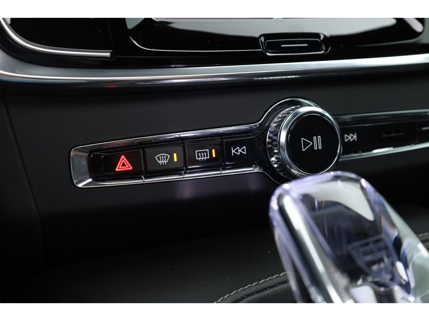 Volvo S90 T8 Recharge Plus Dark | Luchtvering | Schuifdak | Harman Kardon | 360cam | Memory seats | Pilot Assist