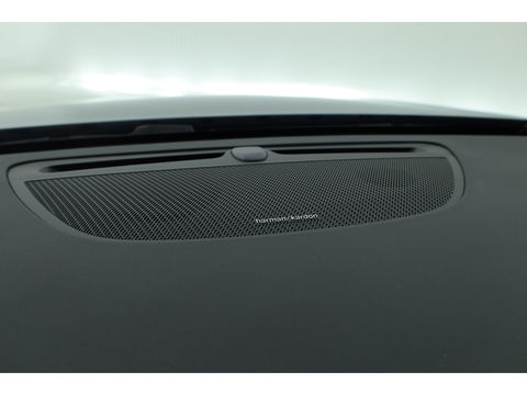 Volvo V60 2.0 T6 Recharge AWD Inscription | Long range | Harman Kardon | Elek. Trekhaak | Memory seats | Camera | Pilot Assist