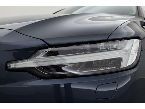 Volvo V60 2.0 T6 Recharge AWD Inscription | Long range | Harman Kardon | Elek. Trekhaak | Memory seats | Camera | Pilot Assist