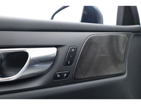 Volvo V60 2.0 T6 Recharge AWD Inscription | Long range | Harman Kardon | Elek. Trekhaak | Memory seats | Camera | Pilot Assist