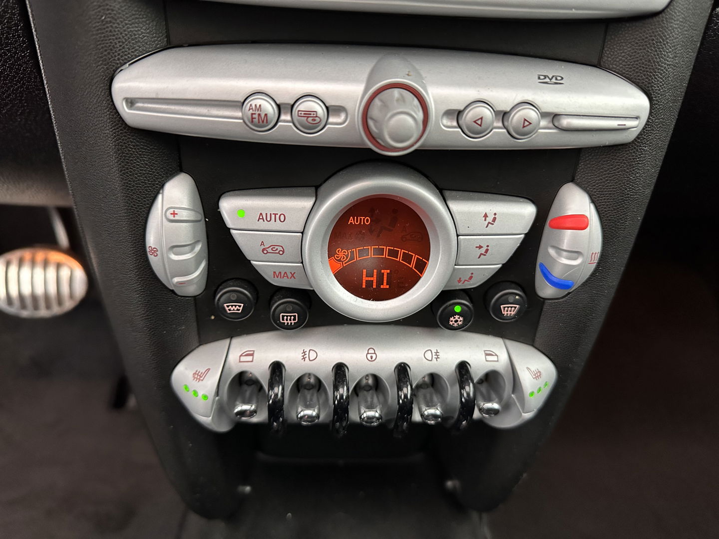 MINI Mini 1.6 Cooper S Chili-Pack ! STORING OLIEDRUK-OILPRESSURE FAULT ! Aut. *PANO | FULL-LEATHER | BI-XENON | SPORT-SEATS | NAVI-FULLMAP | ECC | HEATED-SEATS | SHIFT-PADDLES | PDC | CRUISE | 17''ALU*