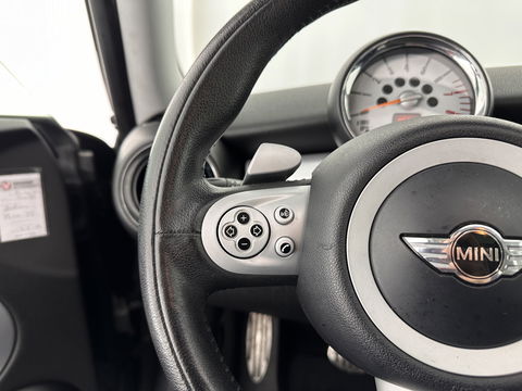 MINI Mini 1.6 Cooper S Chili-Pack ! STORING OLIEDRUK-OILPRESSURE FAULT ! Aut. *PANO | FULL-LEATHER | BI-XENON | SPORT-SEATS | NAVI-FULLMAP | ECC | HEATED-SEATS | SHIFT-PADDLES | PDC | CRUISE | 17''ALU*