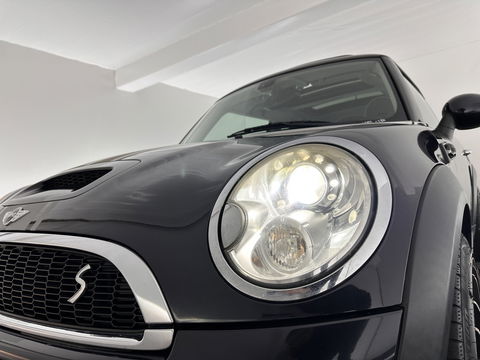 MINI Mini 1.6 Cooper S Chili-Pack ! STORING OLIEDRUK-OILPRESSURE FAULT ! Aut. *PANO | FULL-LEATHER | BI-XENON | SPORT-SEATS | NAVI-FULLMAP | ECC | HEATED-SEATS | SHIFT-PADDLES | PDC | CRUISE | 17''ALU*