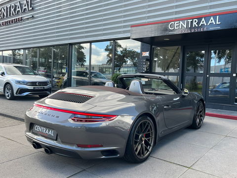 Porsche 911 Cabrio 3.0 Carrera GTS|NL-Auto|Sportchrono|Carbon|Bose|Sportuitlaat|PDLS+|Memory|Leder|450PK
