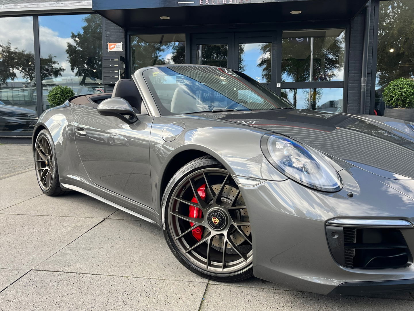 Porsche 911 Cabrio 3.0 Carrera GTS|NL-Auto|Sportchrono|Carbon|Bose|Sportuitlaat|PDLS+|Memory|Leder|450PK