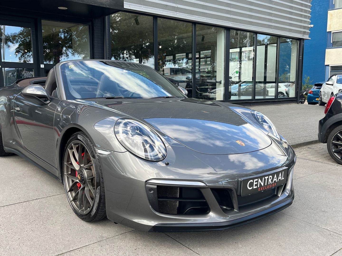 Porsche 911 Cabrio 3.0 Carrera GTS|NL-Auto|Sportchrono|Carbon|Bose|Sportuitlaat|PDLS+|Memory|Leder|450PK