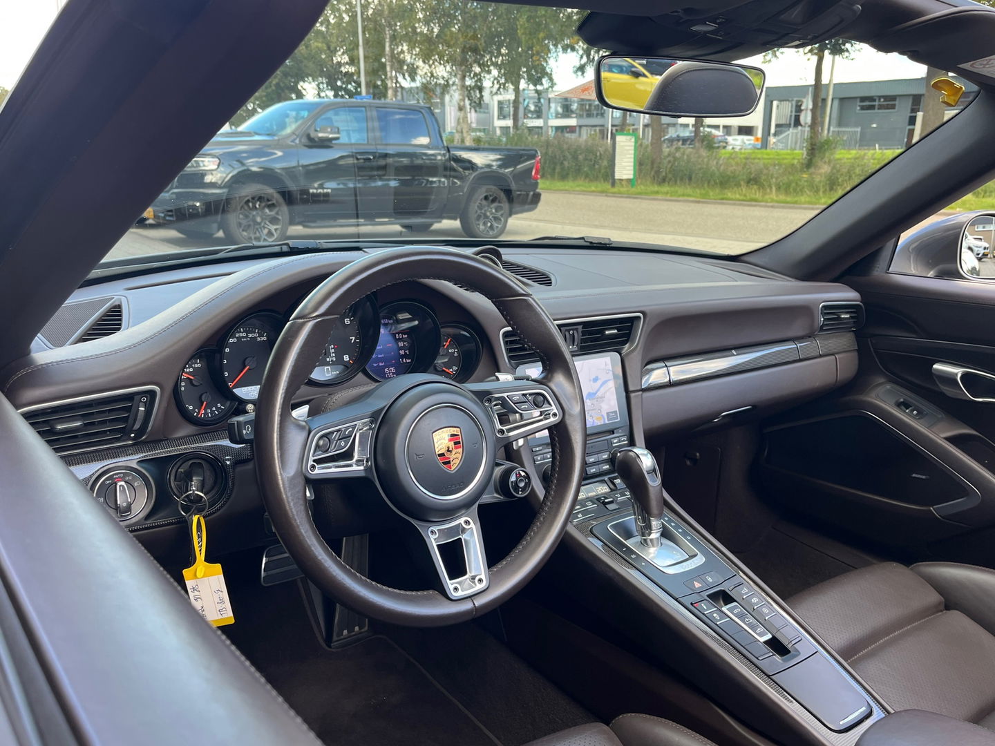 Porsche 911 Cabrio 3.0 Carrera GTS|NL-Auto|Sportchrono|Carbon|Bose|Sportuitlaat|PDLS+|Memory|Leder|450PK
