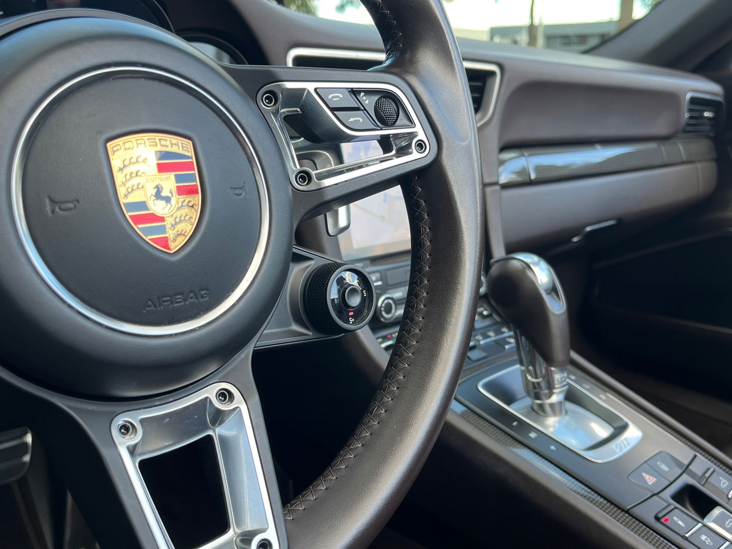 Porsche 911 Cabrio 3.0 Carrera GTS|NL-Auto|Sportchrono|Carbon|Bose|Sportuitlaat|PDLS+|Memory|Leder|450PK