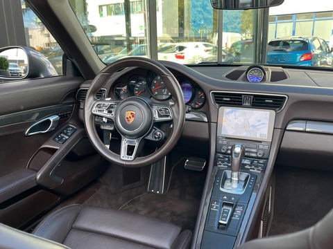 Porsche 911 Cabrio 3.0 Carrera GTS|NL-Auto|Sportchrono|Carbon|Bose|Sportuitlaat|PDLS+|Memory|Leder|450PK