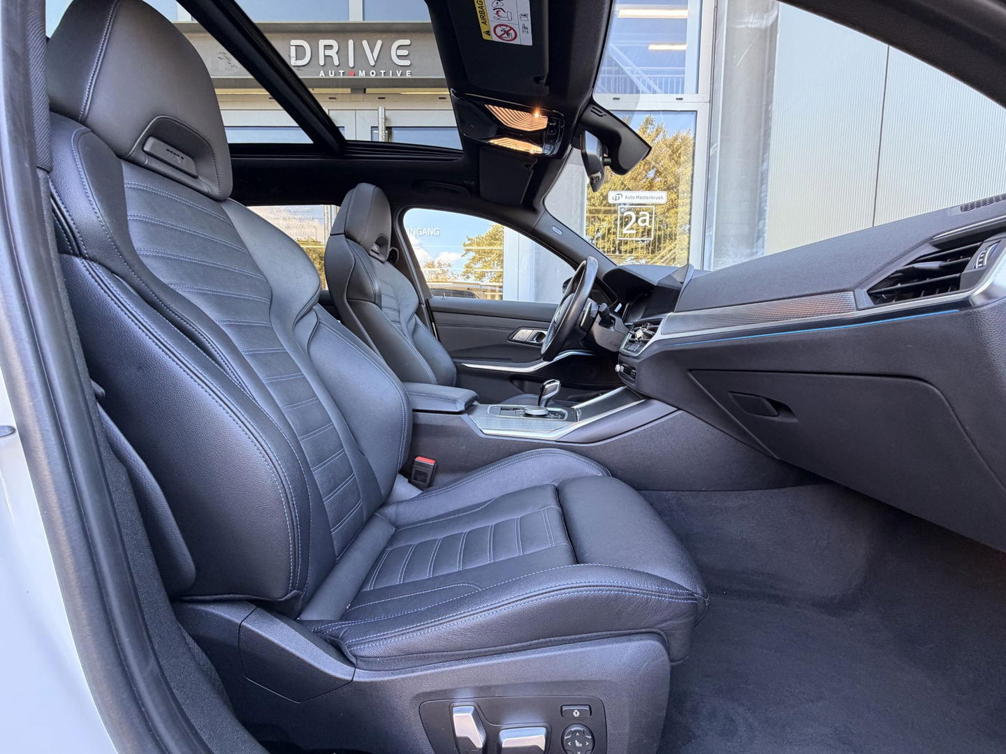 BMW 3 Serie Touring 320e xDrive High Ex M-Sport|SOH92%|Pano|Laser|M-seats|Memory|CoPilot|HiFi|HUD|Trekhaak