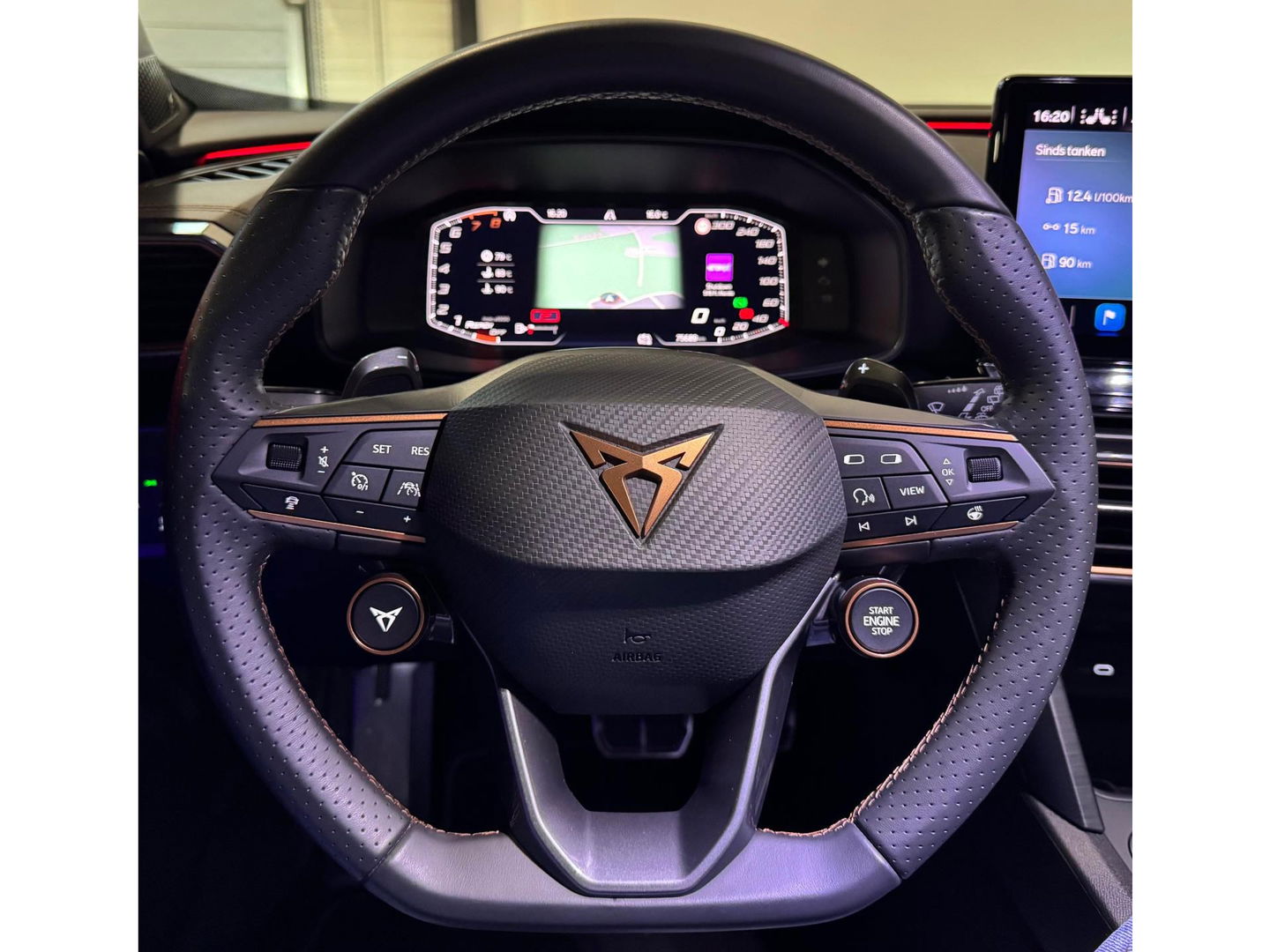 CUPRA Formentor 2.0 TSI 4DRIVE PANO KEYLESS CAM'