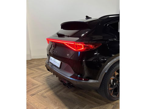 CUPRA Formentor 2.0 TSI 4DRIVE PANO KEYLESS CAM'
