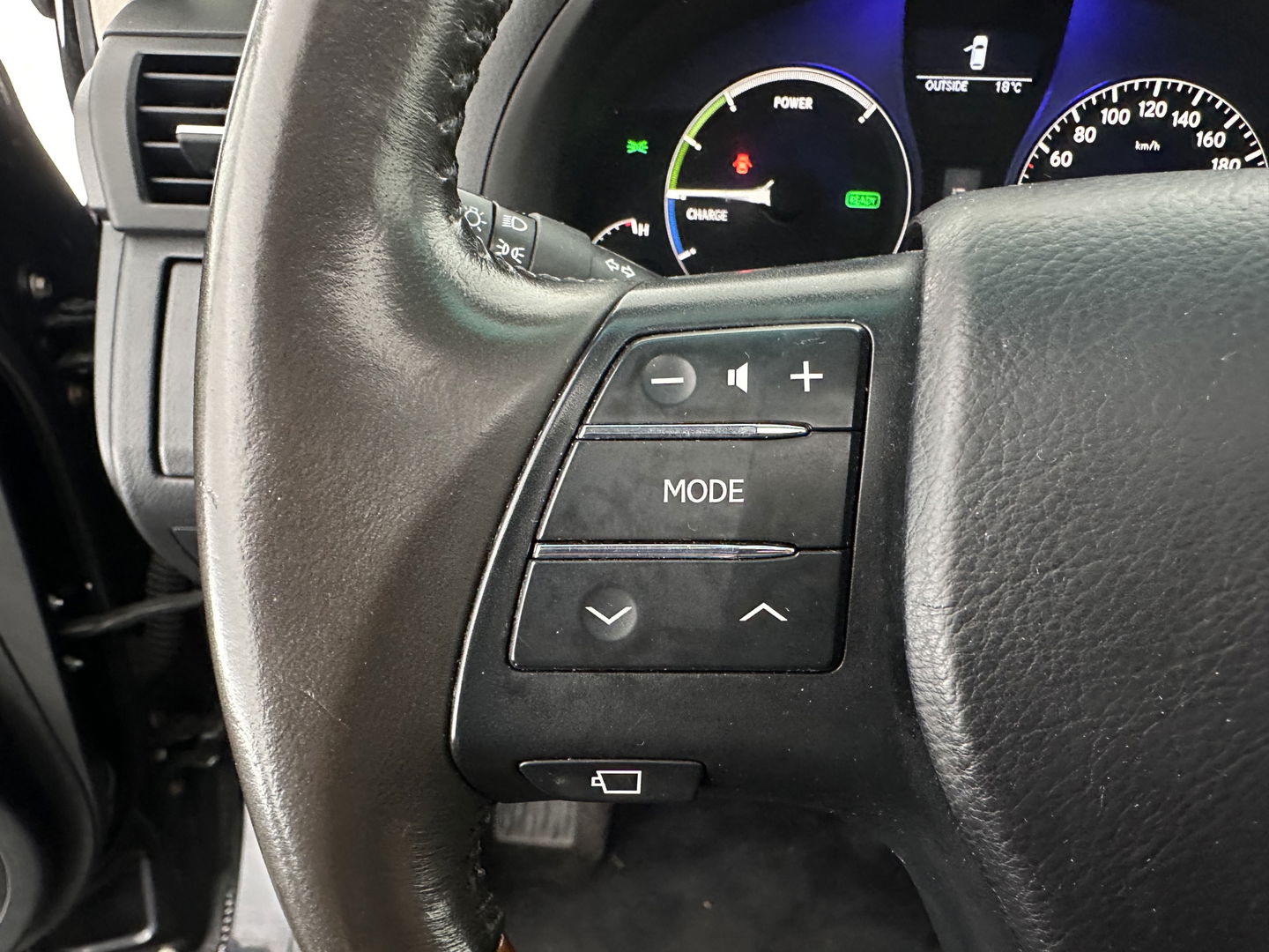 Lexus RX 450h 4WD President Aut. *PANO | HEAD-UP | LUXURY-LEATHER | LED-LIGHTS | MEMORY-PACK | NAVI-FULLMAP | CAMERA | HEATED-COMFORTSEATS | ECC | AIRSUPENSION |  PDC | CRUISE | 19''ALU*
