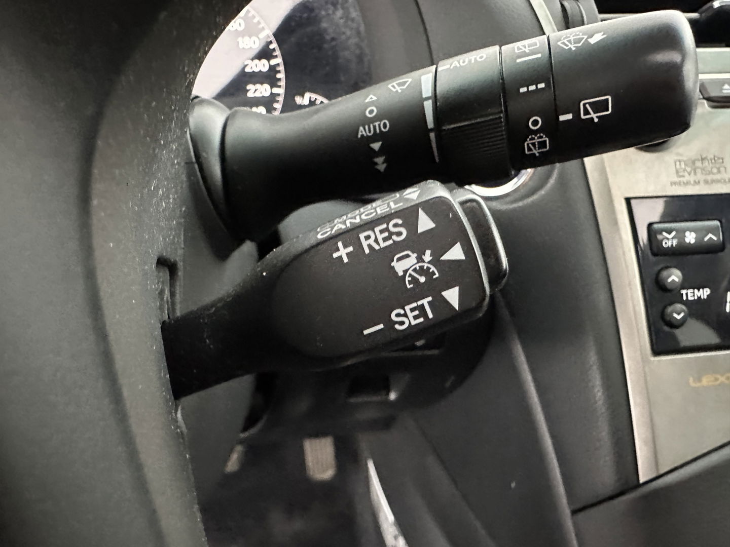 Lexus RX 450h 4WD President Aut. *PANO | HEAD-UP | LUXURY-LEATHER | LED-LIGHTS | MEMORY-PACK | NAVI-FULLMAP | CAMERA | HEATED-COMFORTSEATS | ECC | AIRSUPENSION | PDC | CRUISE | 19''ALU*