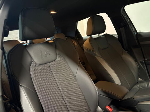 Audi A1 citycarver 30 TFSI S-LINE MATRIX