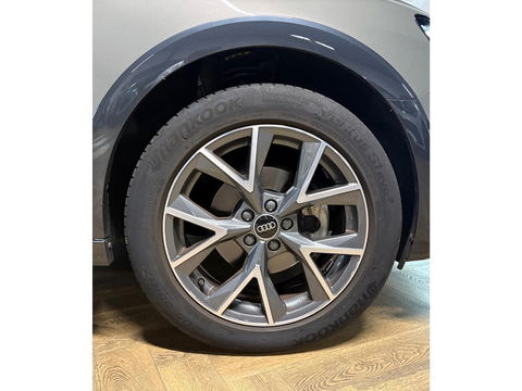 Audi A1 citycarver 30 TFSI S-LINE MATRIX