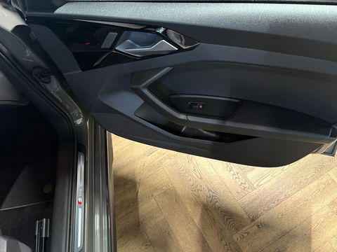 Audi A1 citycarver 30 TFSI S-LINE MATRIX