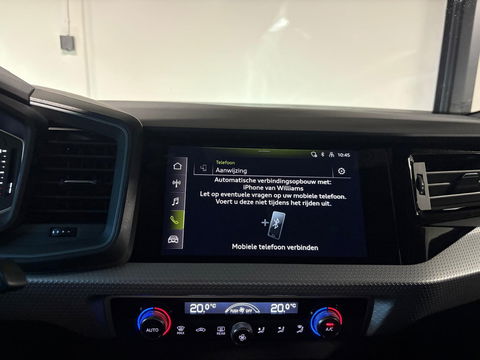 Audi A1 citycarver 30 TFSI S-LINE MATRIX