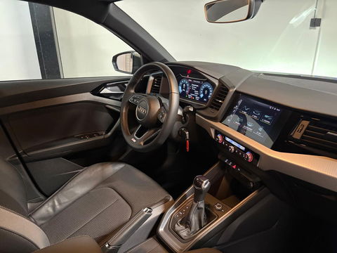 Audi A1 citycarver 30 TFSI S-LINE MATRIX