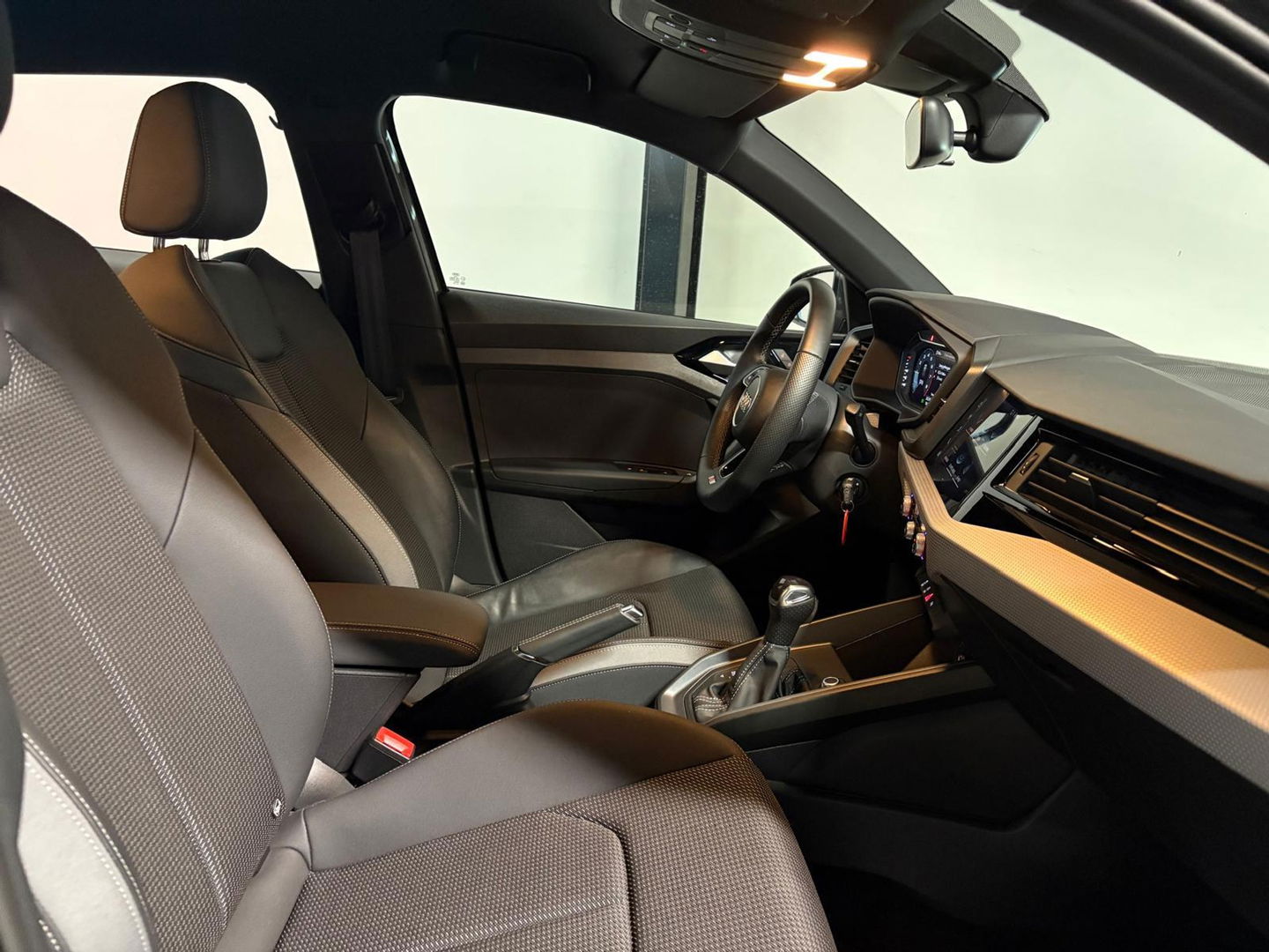Audi A1 citycarver 30 TFSI S-LINE MATRIX