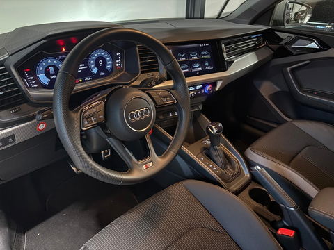 Audi A1 citycarver 30 TFSI S-LINE MATRIX