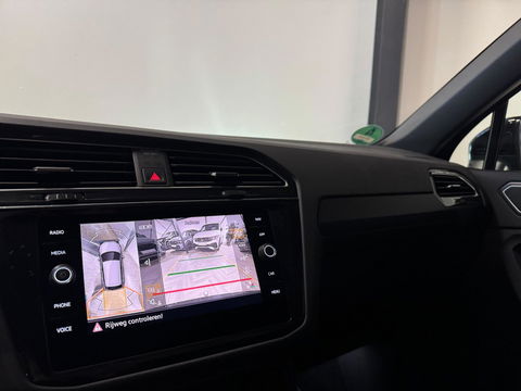 Volkswagen Tiguan 1.5 TSI R-Line PANO KEYLESS CAM