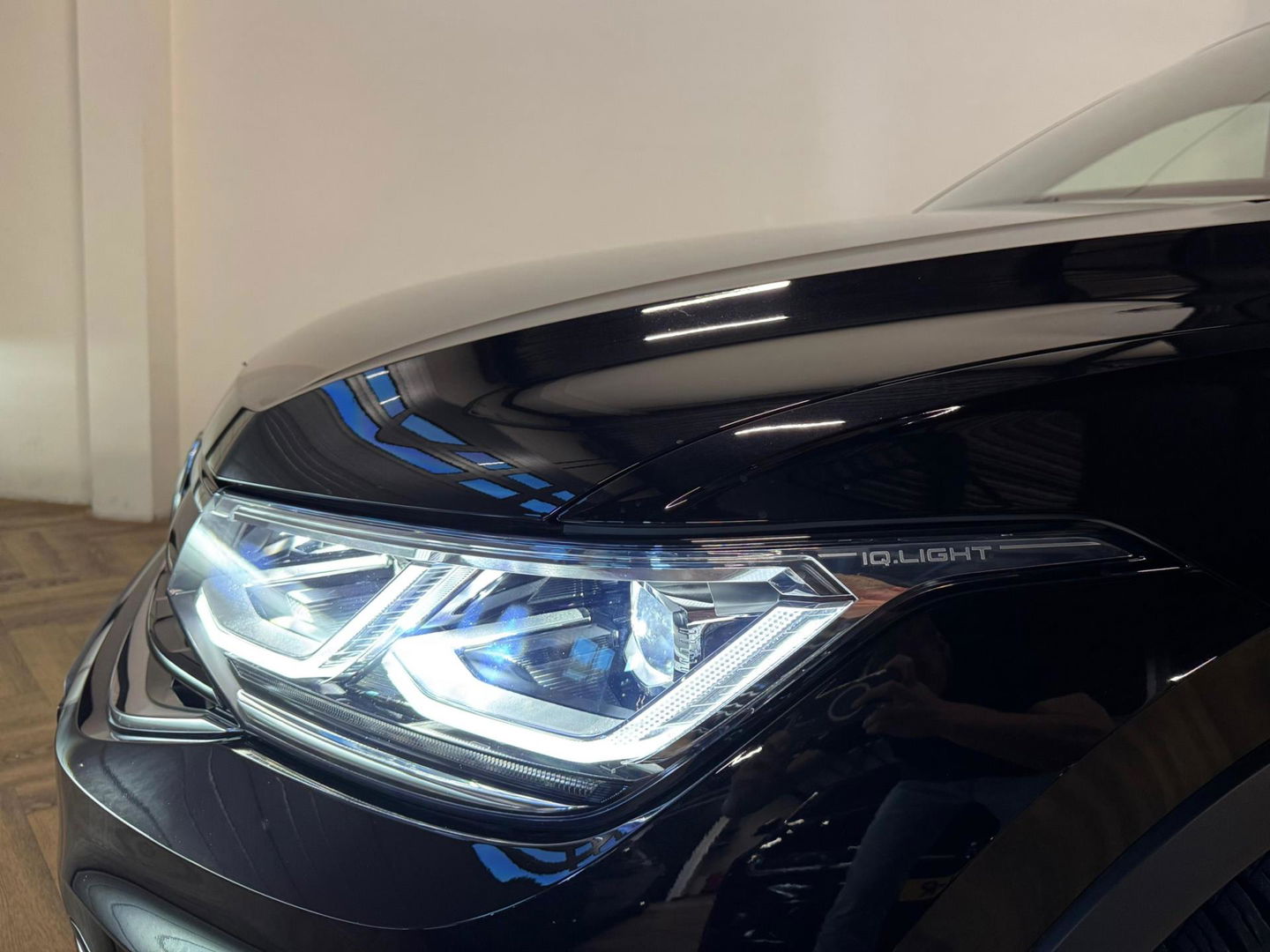 Volkswagen Tiguan 1.5 TSI R-Line PANO KEYLESS CAM