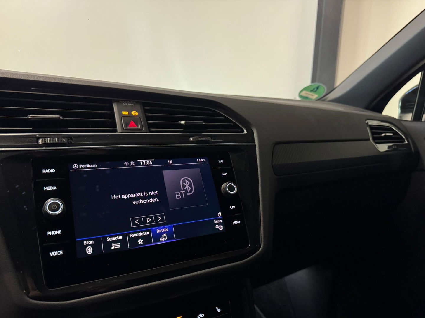 Volkswagen Tiguan 1.5 TSI R-Line PANO KEYLESS CAM